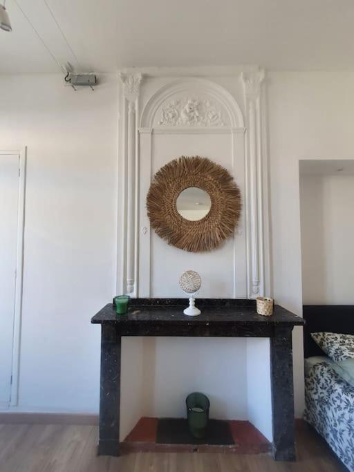 -Garrigue- Face A La Cite Medievale Studio Terrasse Classe 4☆ การ์กาซอน ภายนอก รูปภาพ