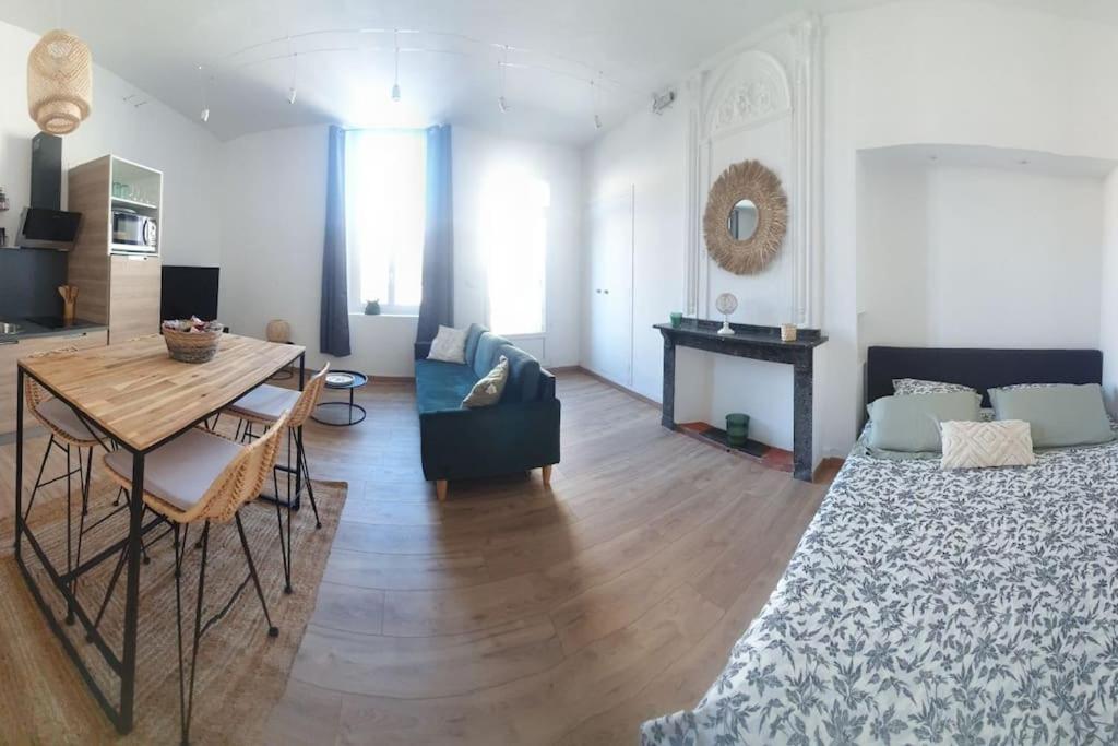 -Garrigue- Face A La Cite Medievale Studio Terrasse Classe 4☆ การ์กาซอน ภายนอก รูปภาพ
