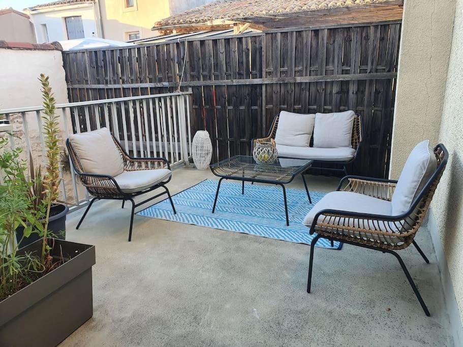 -Garrigue- Face A La Cite Medievale Studio Terrasse Classe 4☆ การ์กาซอน ภายนอก รูปภาพ